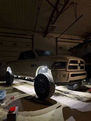 2017 RAM 2500 Laramie
