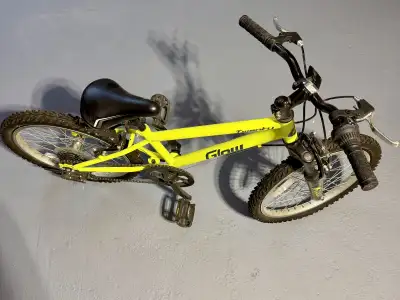 Canadian Tire Glow Youth Bike, 20-in, View more