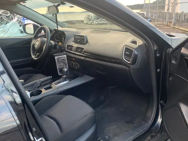 2015 Mazda 3, low kms in Cars & Trucks in Prince Rupert - Image 9