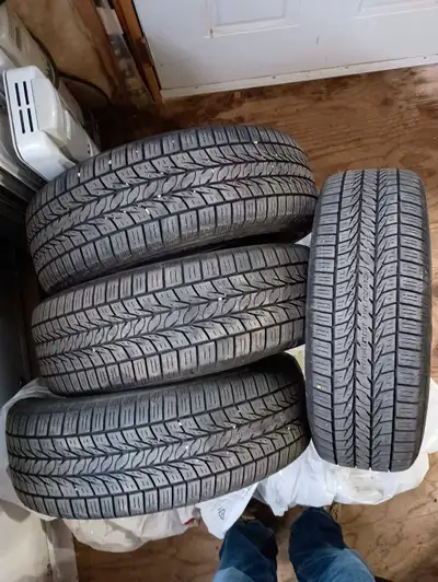 All season tires for sale $350 or best offer. 205 R60 16. Like new. General Altimax RT43