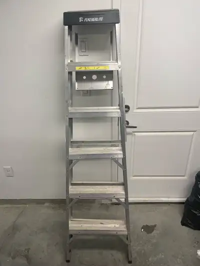 step ladder. 6’ featherlite. , View more