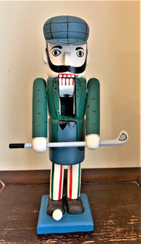 Vintage Christmas Scottish Golfer Wooden Nutcracker