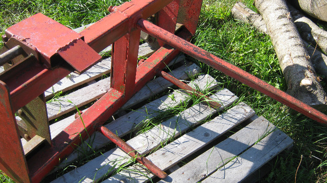 John Deere hay bale fork or spear  600 & 700 series or trade in Farming Equipment in Kawartha Lakes