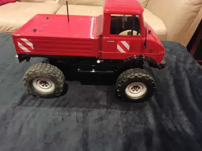 1/10 scale Gmade Komodo custom rock crawler. Tamiya Mercedes Unimog body. Brushed motor and ESC. Hea...