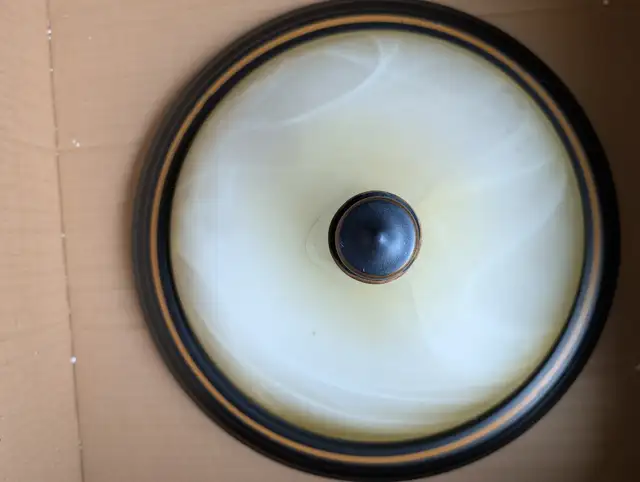 Ceiling light semi flush mount in Indoor Lighting & Fans in Kitchener / Waterloo - Image 2