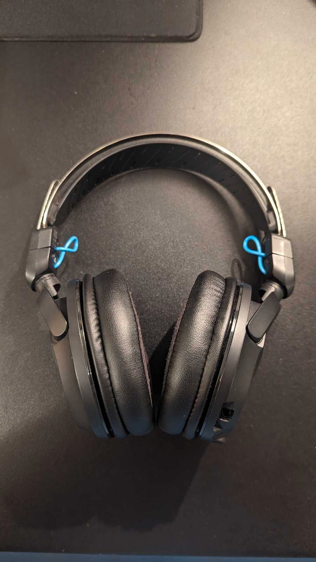 Gaming Headset  dans Sony PlayStation 4  à Ouest de l’Île - Image 2