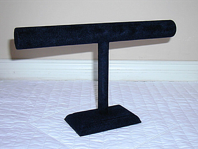 Bracelet /Jewellery Stand.One Tier: New : Never Used : As shown in Jewellery & Watches in Cambridge