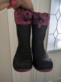 Kamik Snobuster Girl Winter Boots / Rain boots size 12
