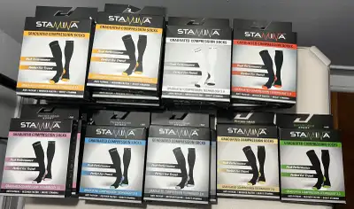 Physix Gear Compression Socks Men & Women 20-30 mmHg, Graduated Men & Women Compression Socks for Tr...