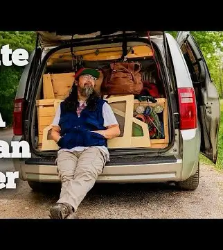 I offer a pick-up and delivery service, with my Dodge Grand Caravan Van around Oshawa, Ajax, Pickeri...
