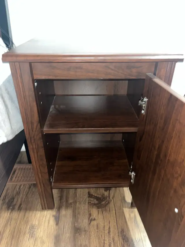Nightstand - Brown in Dressers & Wardrobes in Oshawa / Durham Region - Image 4