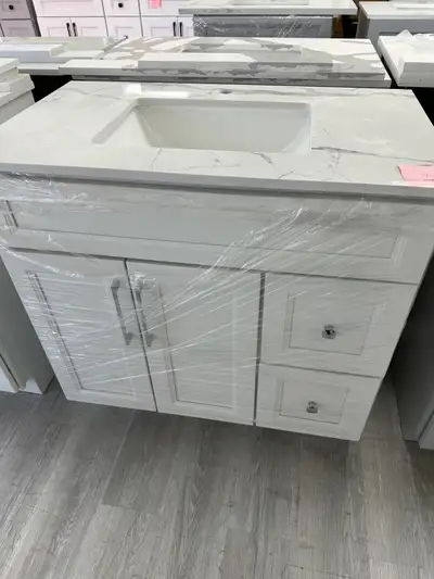 42” Vanity+ Quartz Countertop, View more