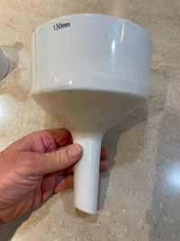 150mm porcelain Buckner funnel - suction filtration glassware