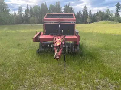 Wenger Round Baler, up to 800lbs bales Comes with another round baler for spare parts
