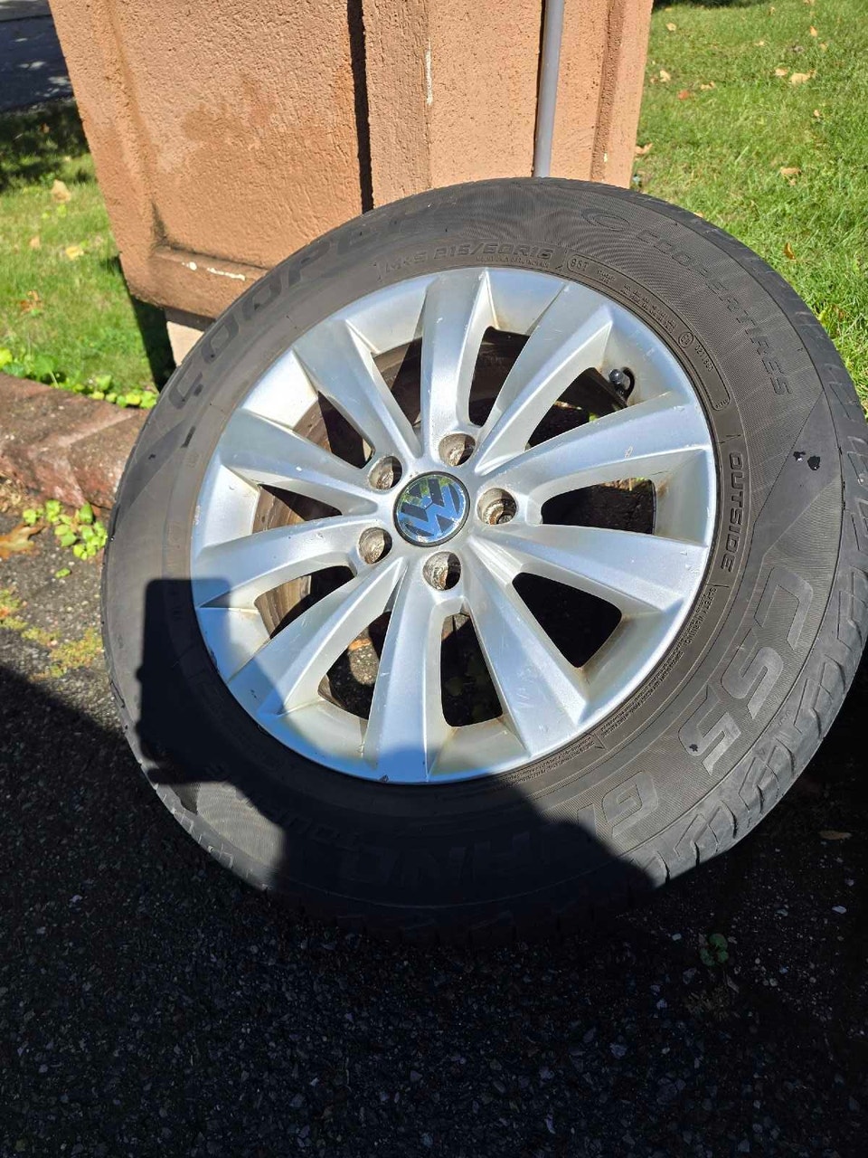 VW Alloy Rims | Tires & Rims | Ottawa | Free local classifieds - Kijiji