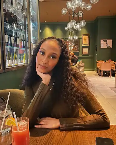 Hello! My name is Adna I’m 25 years old I recently moved to Toronto and I’m urgently looking for a r...
