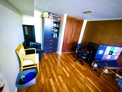 **Basement Room for Rent – Available September 1, 2026** Looking for **2 male tenants** to share a c...