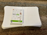 Wii balance bar with Wii fit disc. 