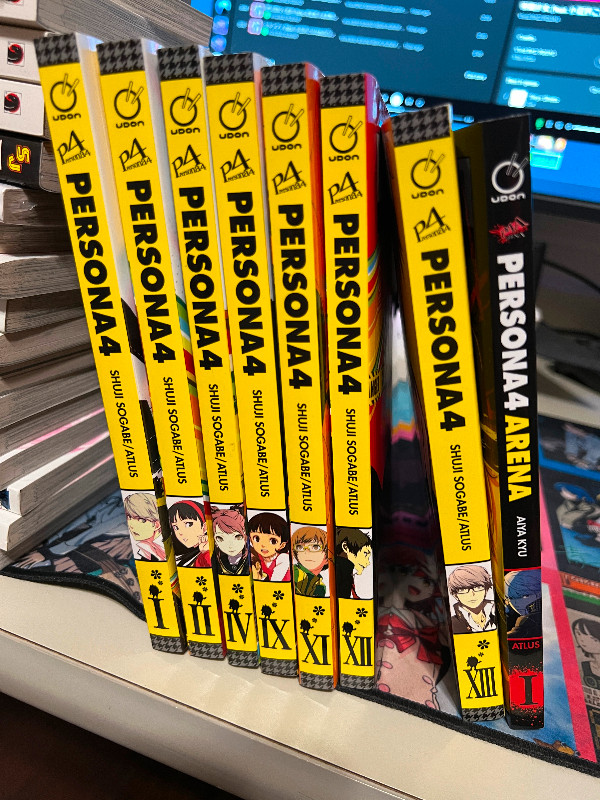 Assorted Persona 4 Manga Collection + Arena in Comics & Graphic Novels in Markham / York Region - Image 2
