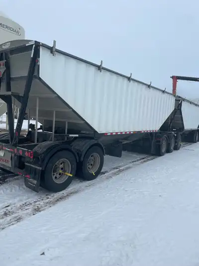 22.5 tires New tarps in 25 Hendrickson tire inflation Heavy gauge slopes and Cranks Safety good till...