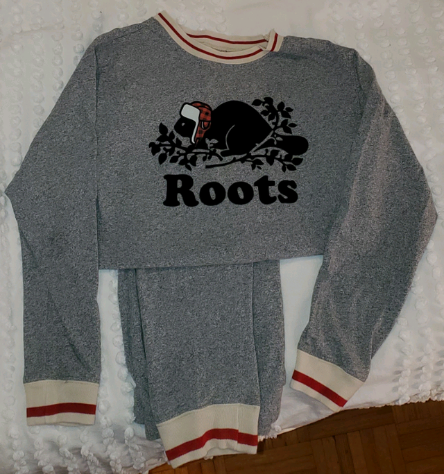 ROOTS pyjamas Size 9-10 years in Kids & Youth in Oakville / Halton Region - Image 3