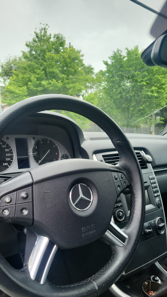 Mercedes B 200,2011 in Cars & Trucks in City of Toronto - Image 3