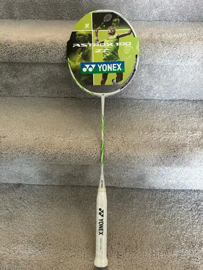 Selling a brand-new, never-used Yonex Astrox 100ZZ in the limited Viktor Axelsen colorway. This is t...