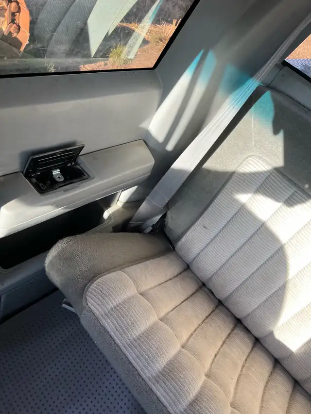 1993 Chevy K1500519876502828492804