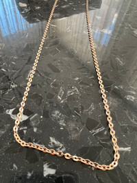 26inch solid 10k gold chain / chaîne en or 26 pouce 10k or jaune