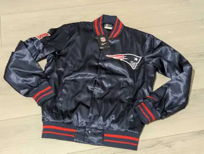 *NEW* Nike New England Patriots NFL Varsity Jacket - Size Small, View more