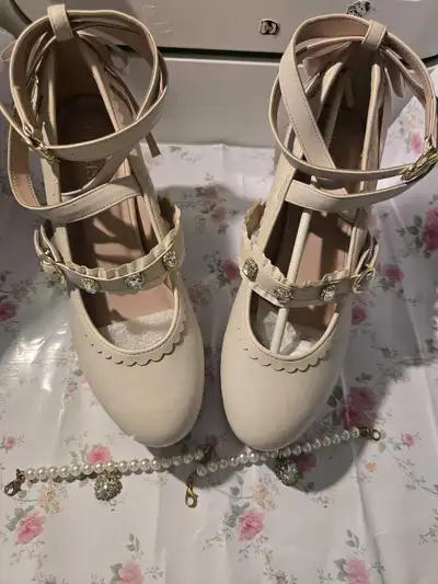 Talon haut High heel, View more