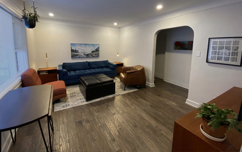 Lovely Updated 2 Beds 1 Bath Apartment 3