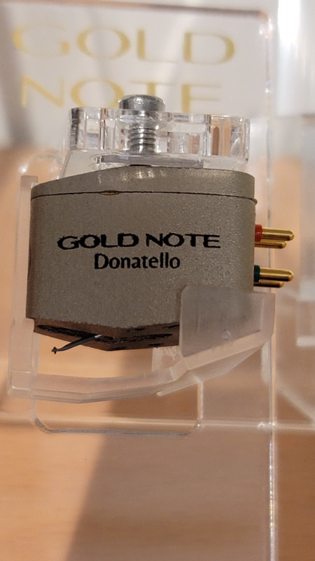 Gold Note Donatello Gold Stereo Cartridge in Stereo Systems & Home Theatre in Edmonton