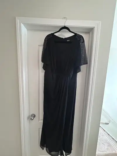 Black Cocktail Dress- Good as new!, View more
