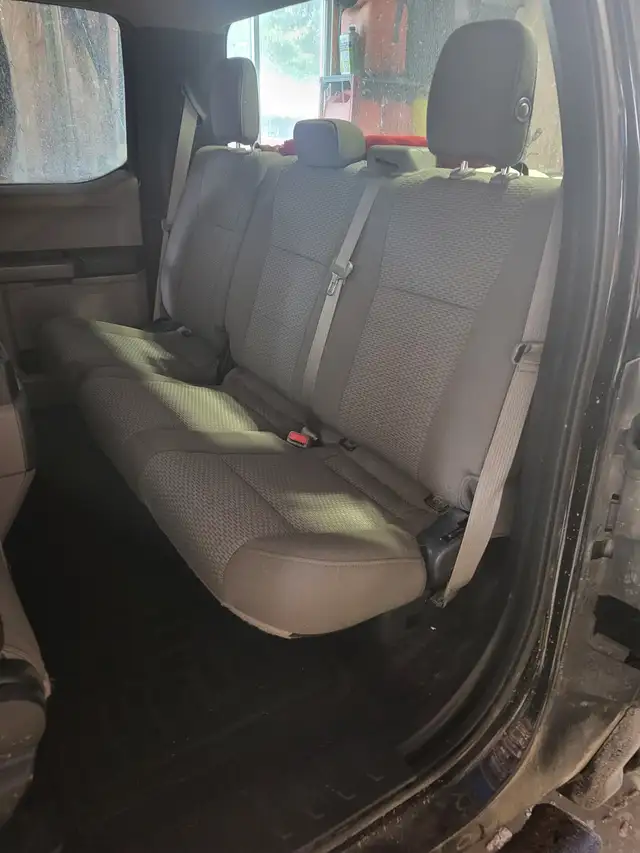 2017 ford f150 xlt in Cars & Trucks in Ottawa - Image 6