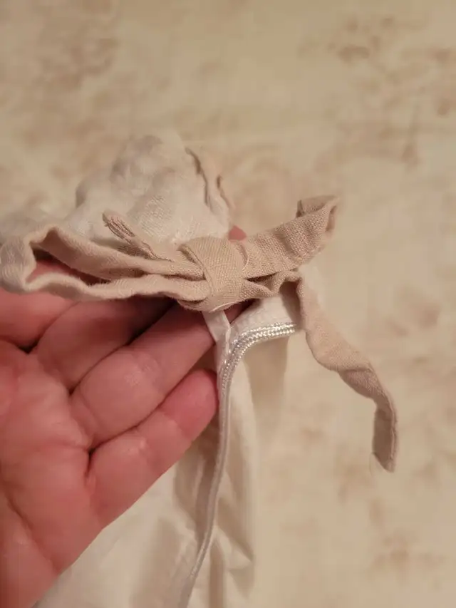 LINEN Duvet Cover - Queen Duvet Cover in Bedding in Ottawa - Image 6