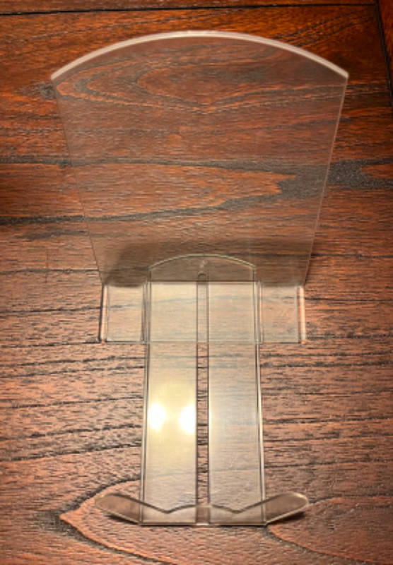 Clear Book Stand For Sale in Other in Oakville / Halton Region - Image 2