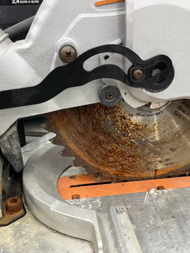 Ridgid MS1065LZA Mitre Saw in Power Tools in City of Toronto - Image 3