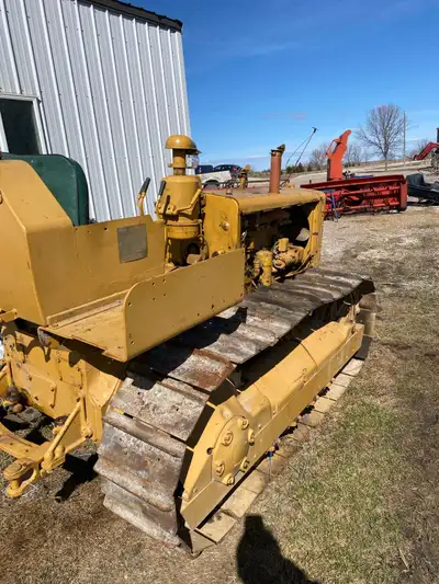 D4 7U for sale in good condition runs and drives text 2042662652 if interested