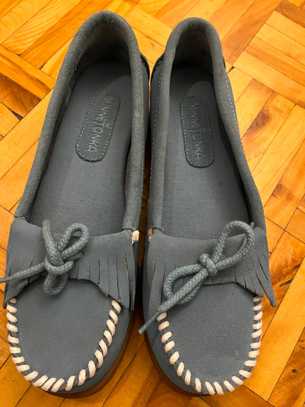 Minnetonka shoes/ souliers neufs dans Femmes - Chaussures  à Ville de Montréal - Image 3