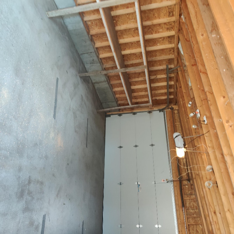 Double detached Garage for Storage Storage & Parking for Rent