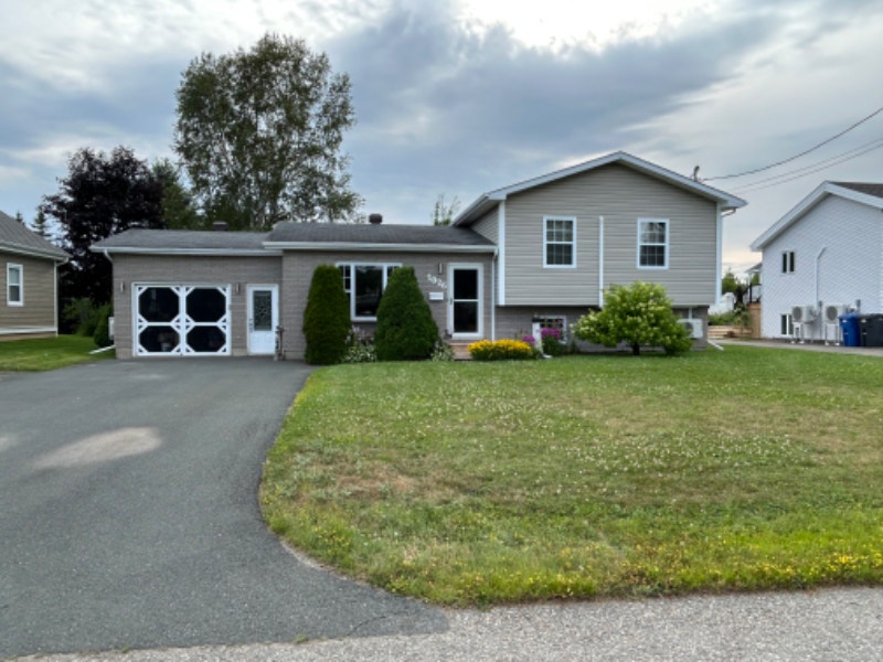 House for sale Houses for Sale Bathurst Kijiji