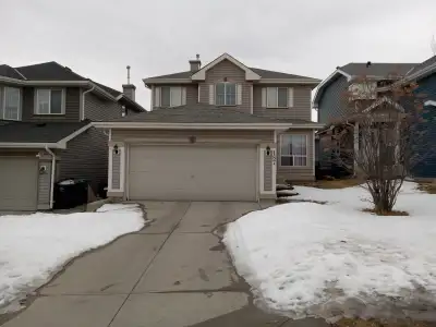 A detached house for sale in Bridlewood, 1829 sqft, 3 bedroom 2.5 bathrooms with front garage and un...