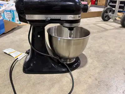Black KitchenAid Classic 275 Watt Stand Mixer For Parts/Repair, View more