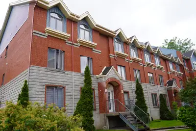 Magnifique Appartement sur l’île Pâton à Laval