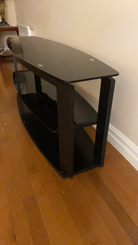 TV stand table in TV Tables & Entertainment Units in Bedford