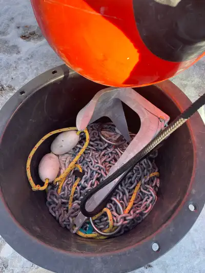 Anchor system for halibut fishing. Good for boat 25 ft and lower. 80ft of chain and 300ft of line wi...
