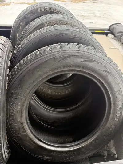 6 used tires. 275/65 x 20. Used tires with some tread left. 6 for $140 obo.