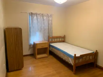 PRIVATE ROOM FOR RENT