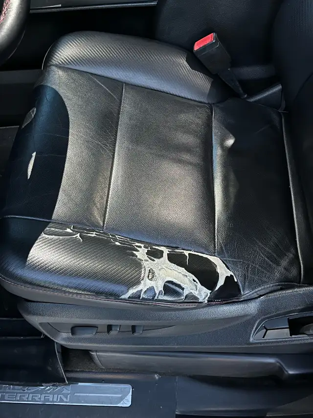 2014 GMC sierra all terrain quick sale in Cars & Trucks in Lethbridge - Image 9